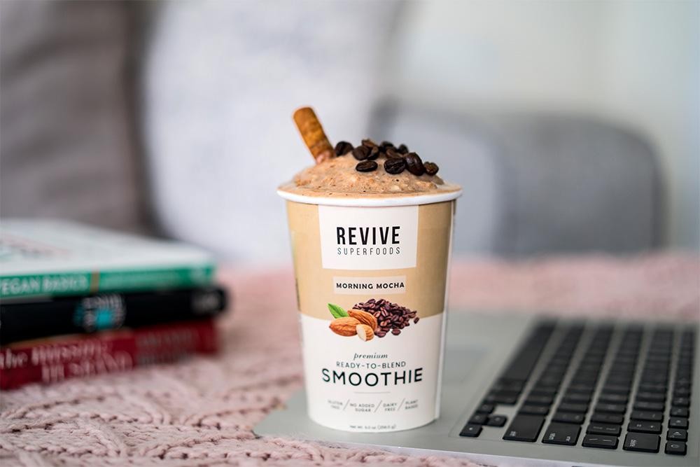 How Biohacking Smoothies Help Improve Daily Performance Naturally